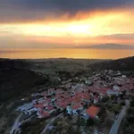 Christina's Village Nyaraló