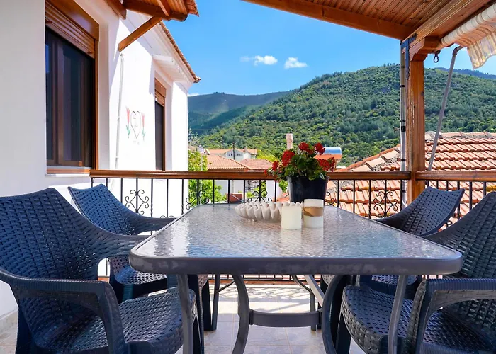 Christina's Village Kallirákhi